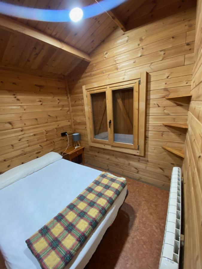 גראוס Bungalow & Camping Fuente De Regrustan מראה חיצוני תמונה